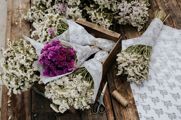 The Kinlands Large White Dried Statice Floral Bouquet