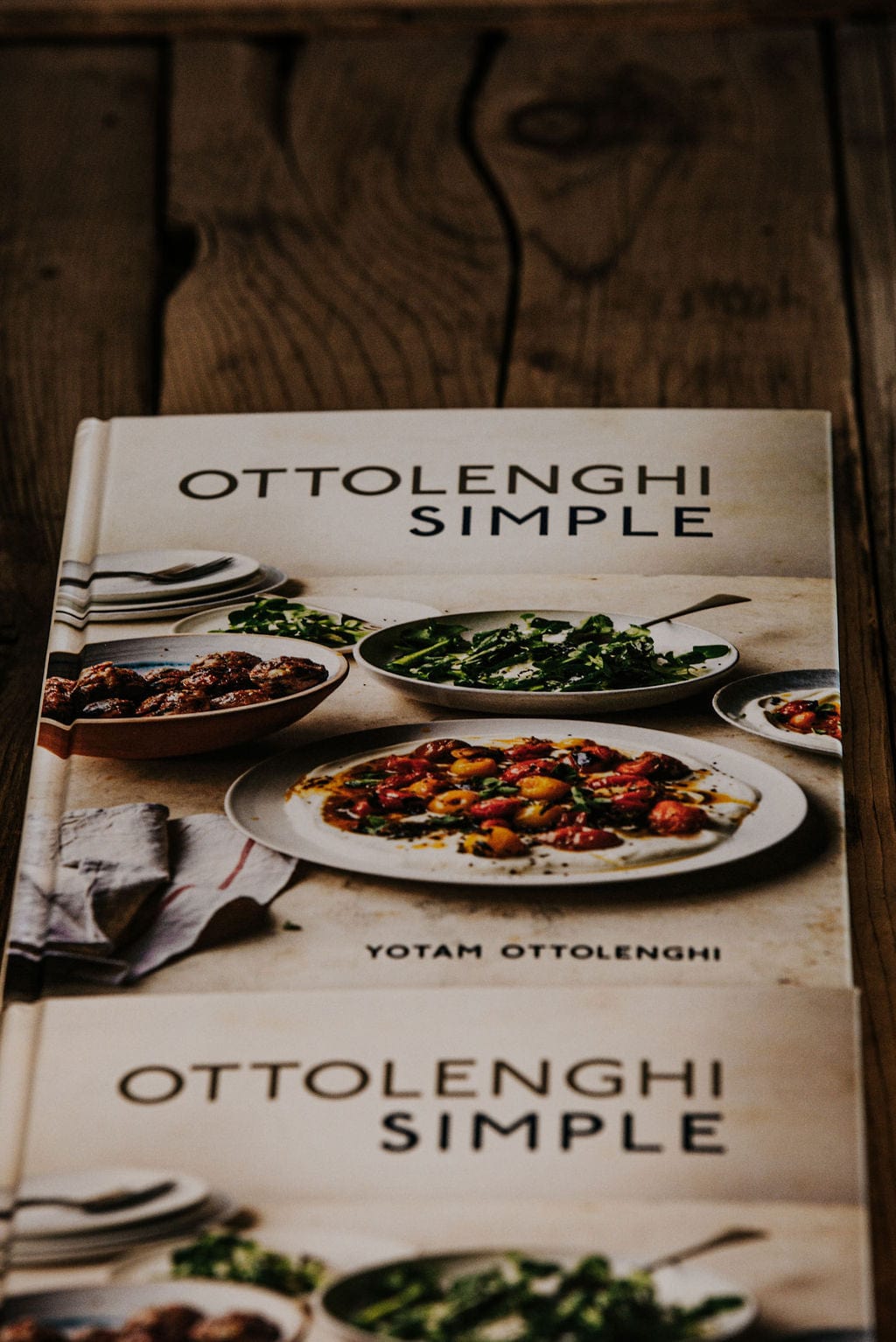 Ingram Books Ottolenghi Simple: A Cookbook